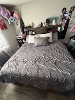 Cali King Frame/Mattress