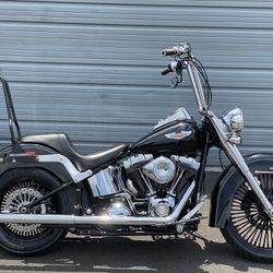 2009 Harley Davidson Deluxe Cholo