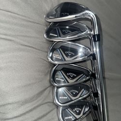  Golf Clubs 