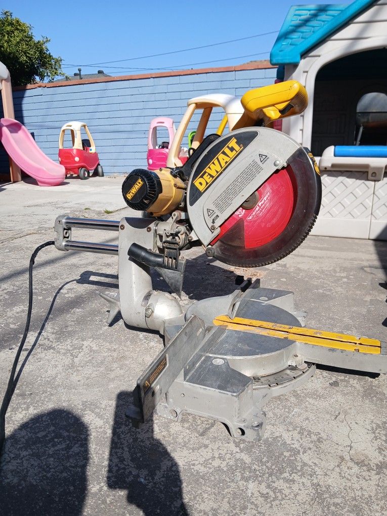 Dewalt Miter Saw