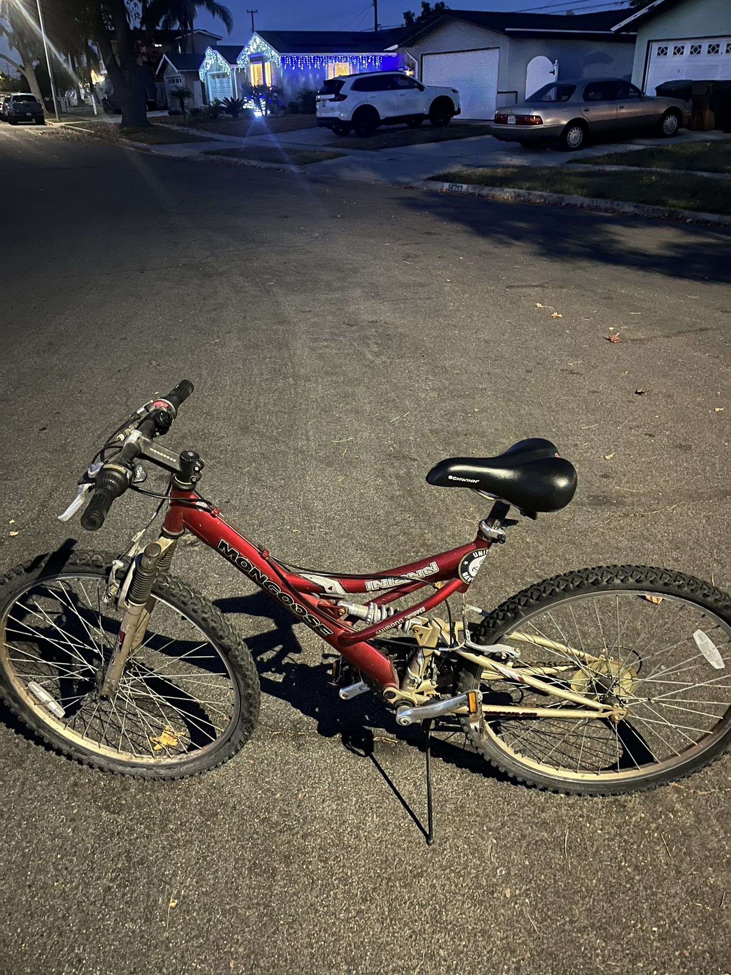 Mongoose Inland mountain bike