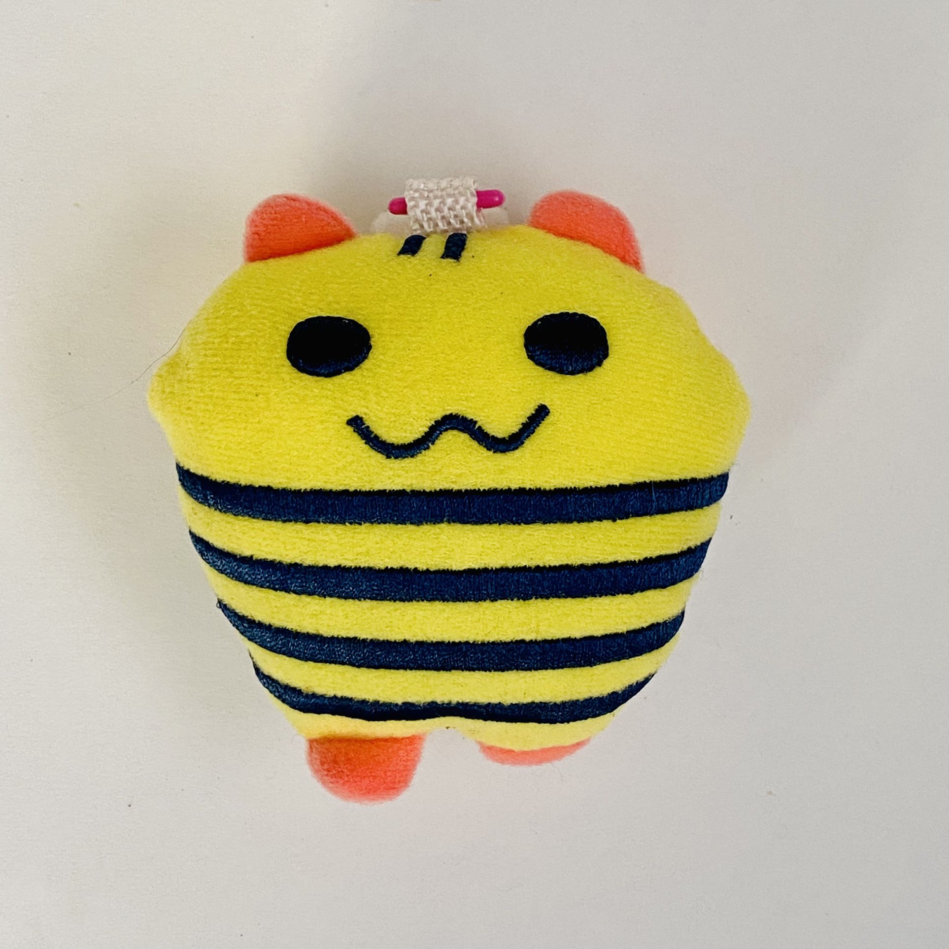 Tamagotchi Connection Gotchi Gear Pet Pouch Simasimatchi Rare Collectible