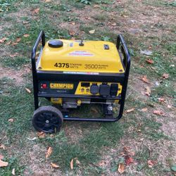 I’m Seeing My Generator It’s In Great Condition Asking $300 Bucks 