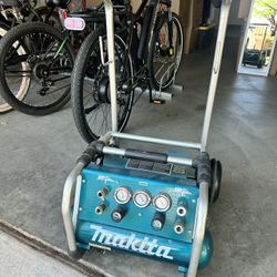 Makita Compressor On Wheels