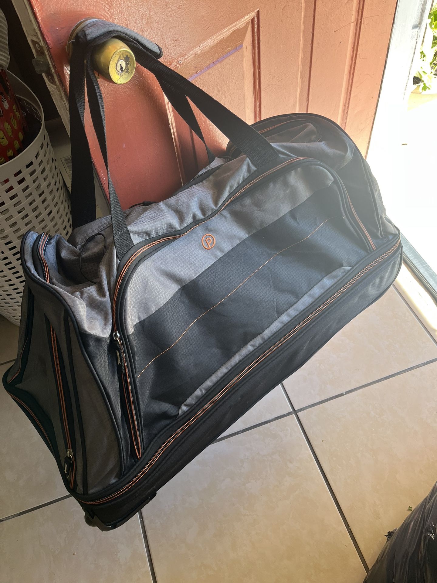 Protege 30inch Duffle Bag New