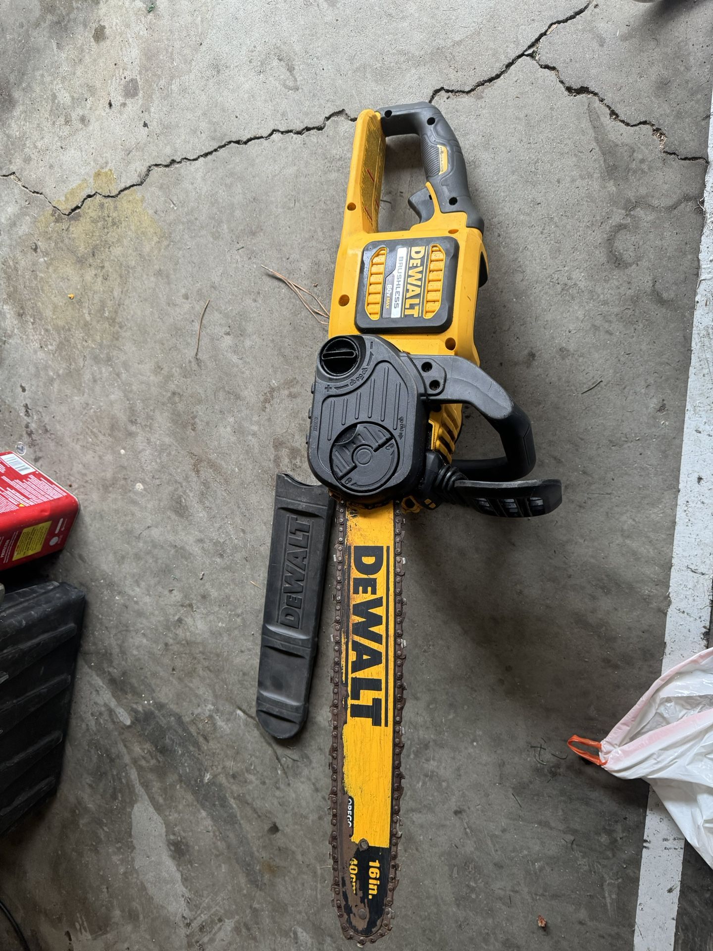 Dewalt Chainsaw