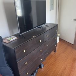 Six Drawer Wood Dresser 