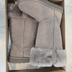 UGG GRAY HIGH BOOTS WITH FUR