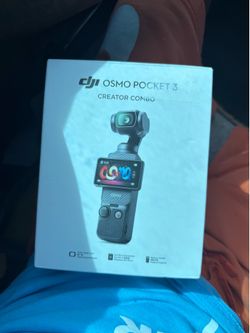 OSMO POCKET 3 CREATOR COMBO WITH DJI MIC