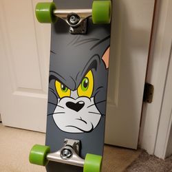 Almost Tom New. Skateboard 