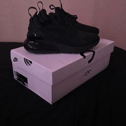 W Air Max 270