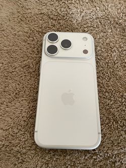 iPhone 17 Pro {{256GB}}
