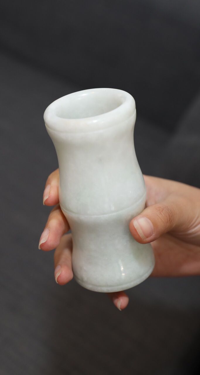 Chinese antique - jade bottle vase. Perfect condition. No damaged. US shipping available