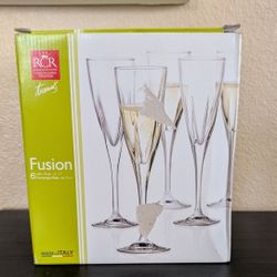 Crystal Champagne Glass Set