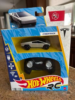 Hot Wheels RC Tesla Cybertruck