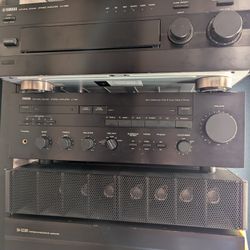 Yamaha A-720 Stereo Amplifier