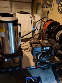 Brand new hot water pressure cleaner