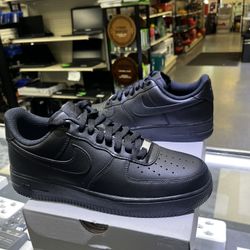 brand new nike air force 1 black 