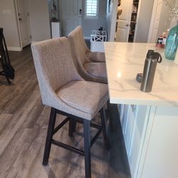 Tall Uph Swivel Barstools - Ashely Furniture