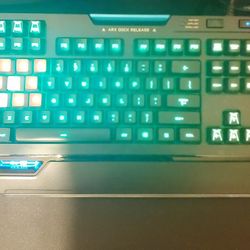 Logitech G910 Spectrum