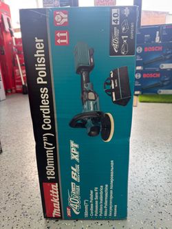 Makita 40V max XGT 7in Polisher Kit
