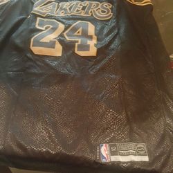 Kobe Bryant blackmamba jersey