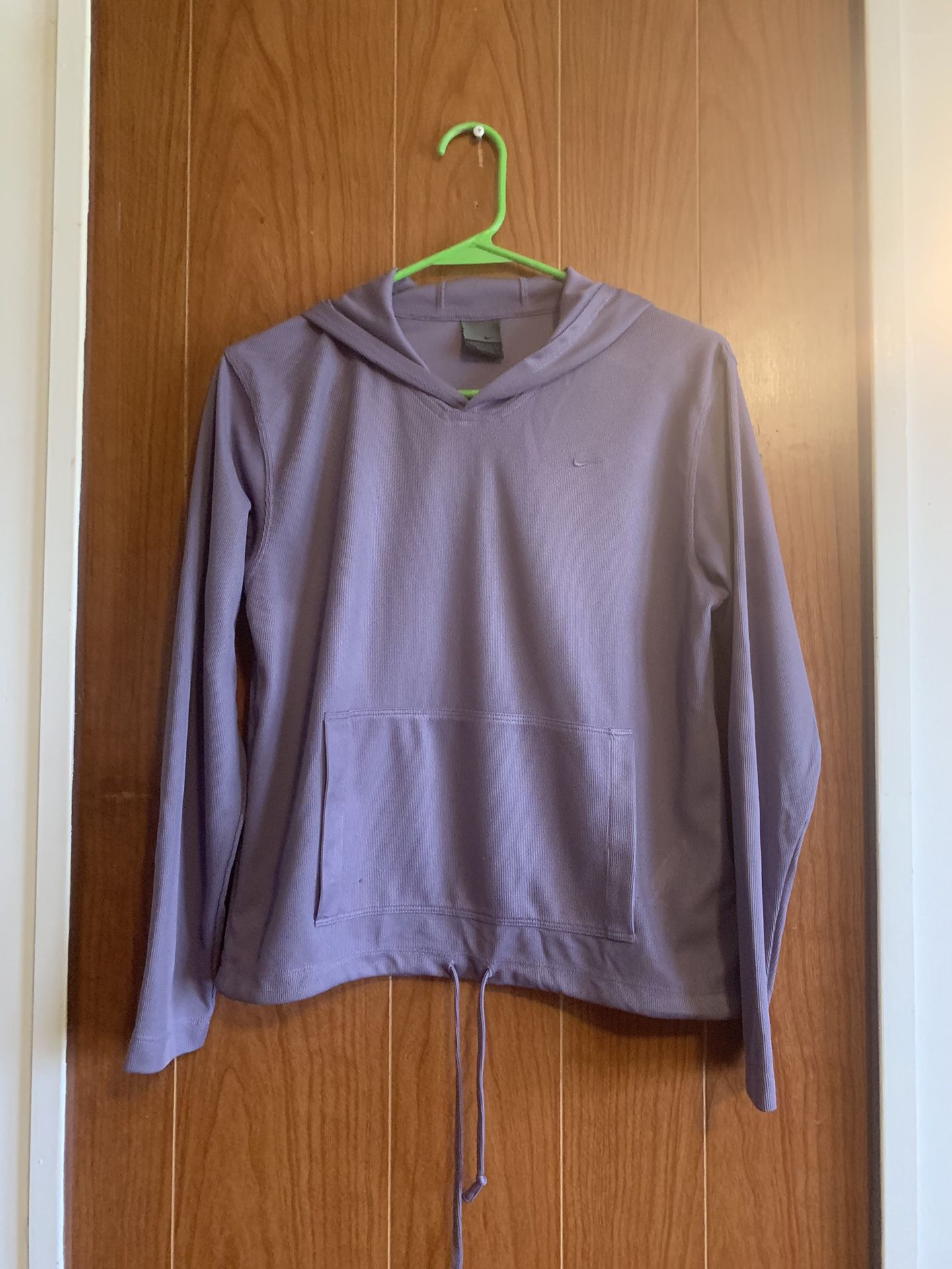 size small nike dry fit light weight hoodie