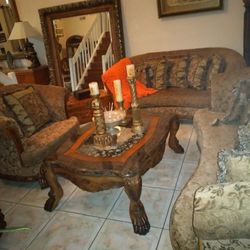 Living Room Set With The Coffee Table