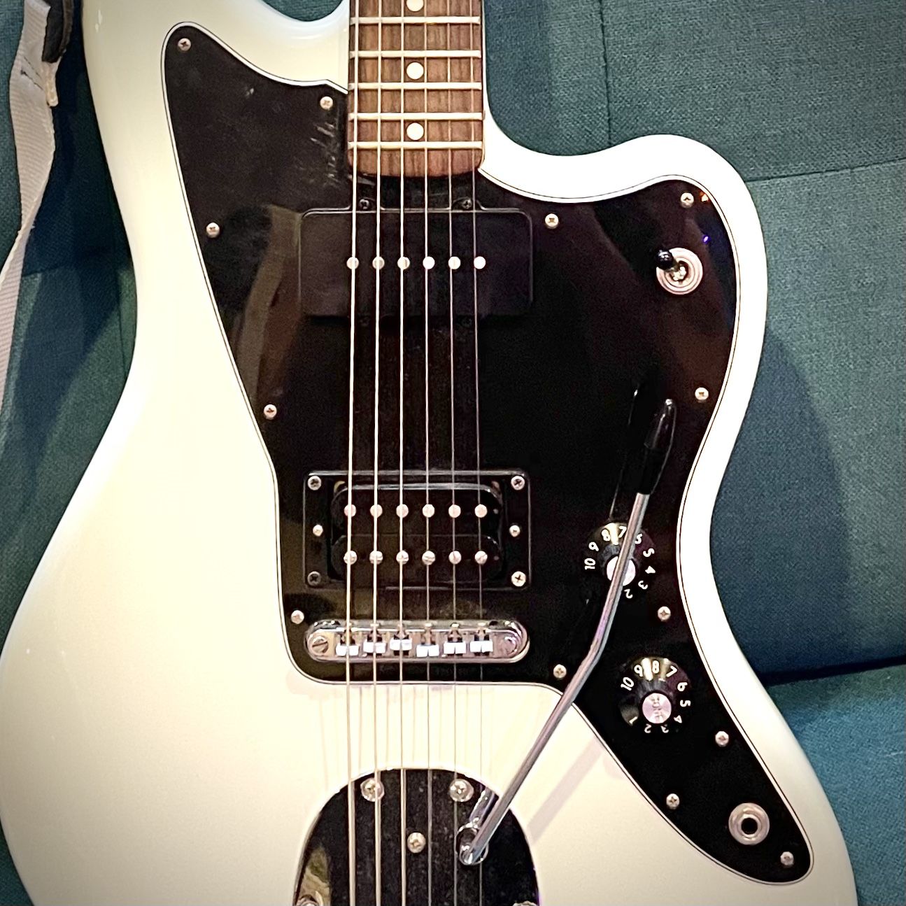 Fender Blacktop Jazzmaster Loaded Pickguard