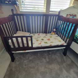  Crib  And   Bed  2in1