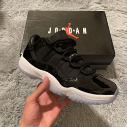 Jordan 11 Space Jam