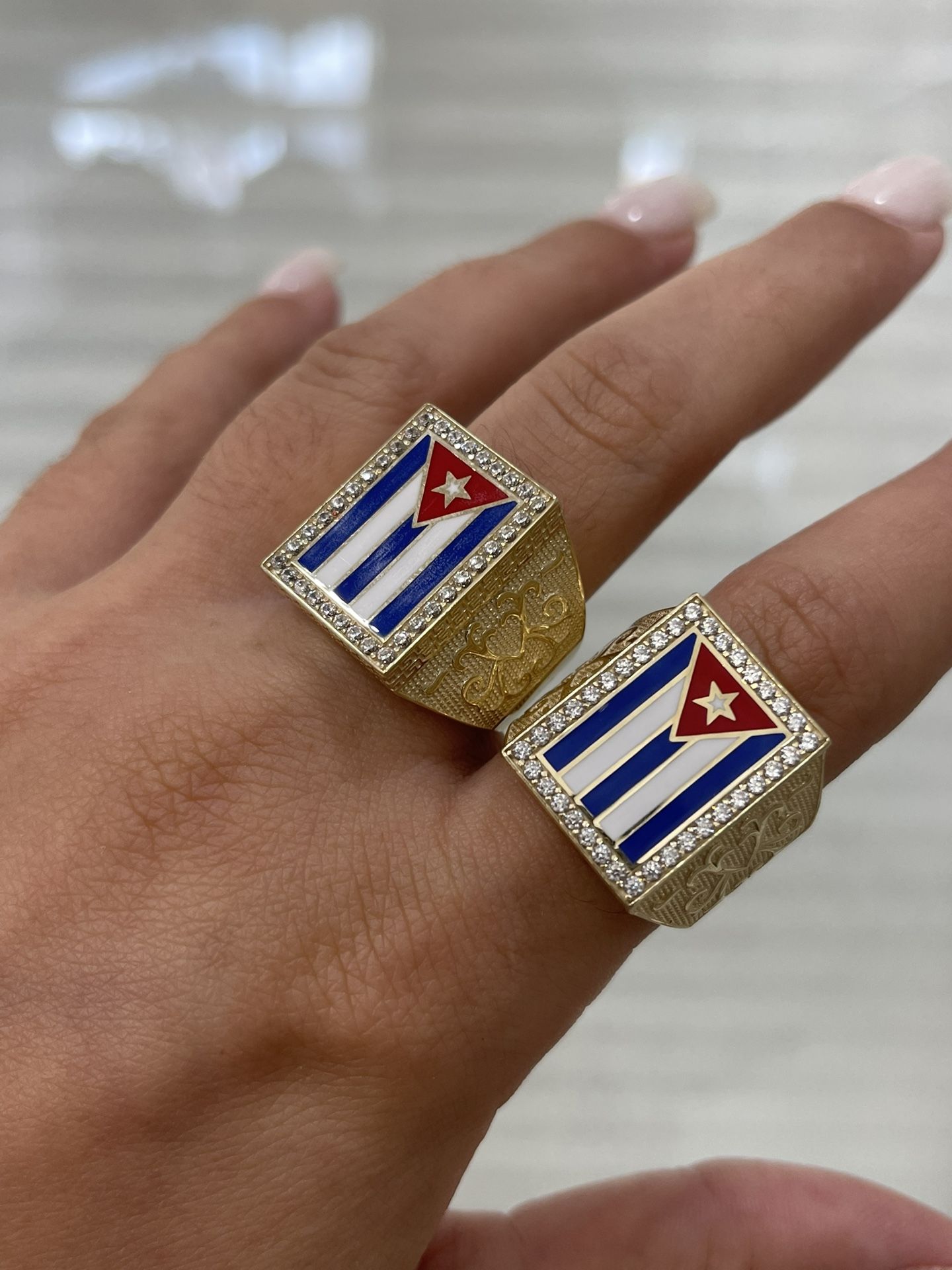 Anillos De La Bandera Cubana En 10k