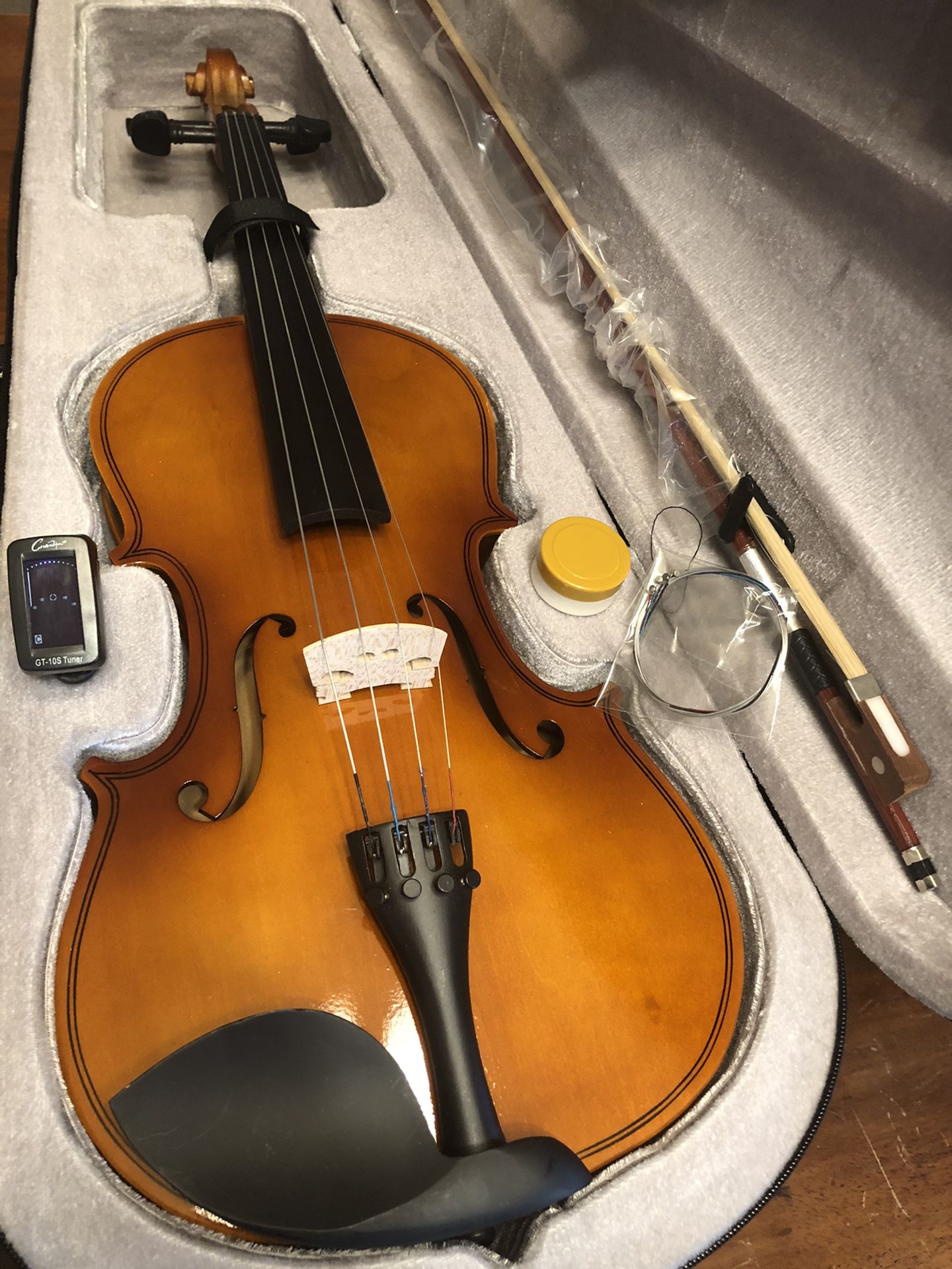 Beautiful Viola with New Bow, Digital Tuner, Extra Strings, Rosin $100 Firm