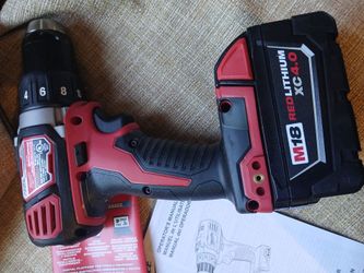 18v Milwaukee drill Drive And Battery 4ah new  todo nuevo