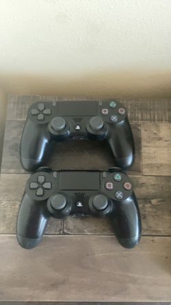 Ps4 controllers
