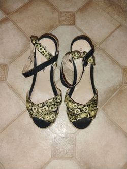 Charming Charlie Platform Sandals