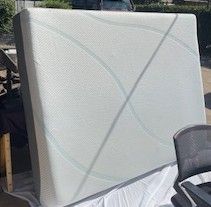 TEMPUR-PEDIC (Medium)