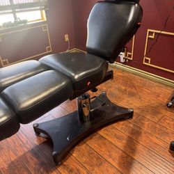 Tattoo Chair 