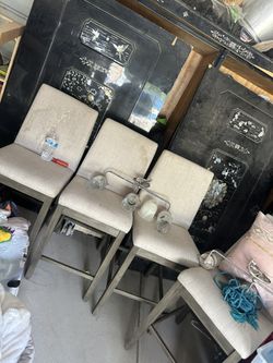 $40por Las 4