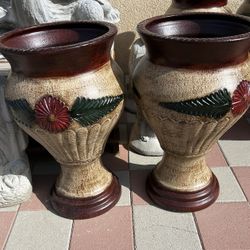 New Flower Pots Made Out Of Clay 