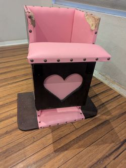Bailey chair for dogs with myasthenia gravis or mega esophagus