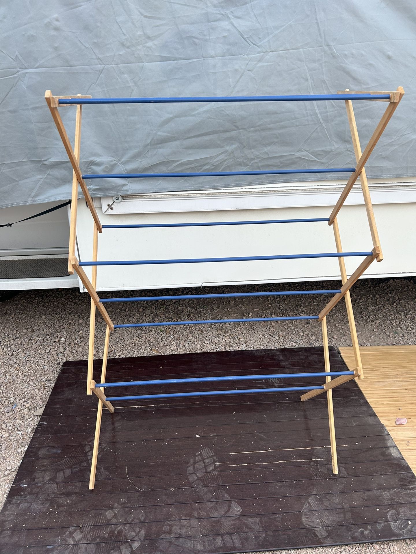 Collapsable Clothes Drying Rack