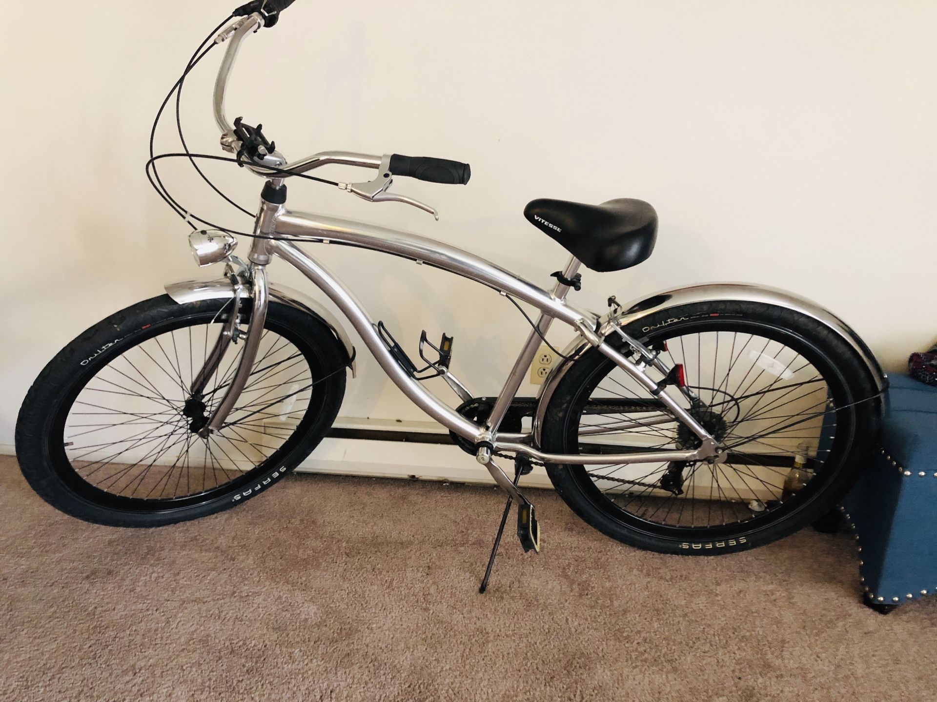 29” Genesis aluminum beach cruiser bike super lightweight and fun to ride