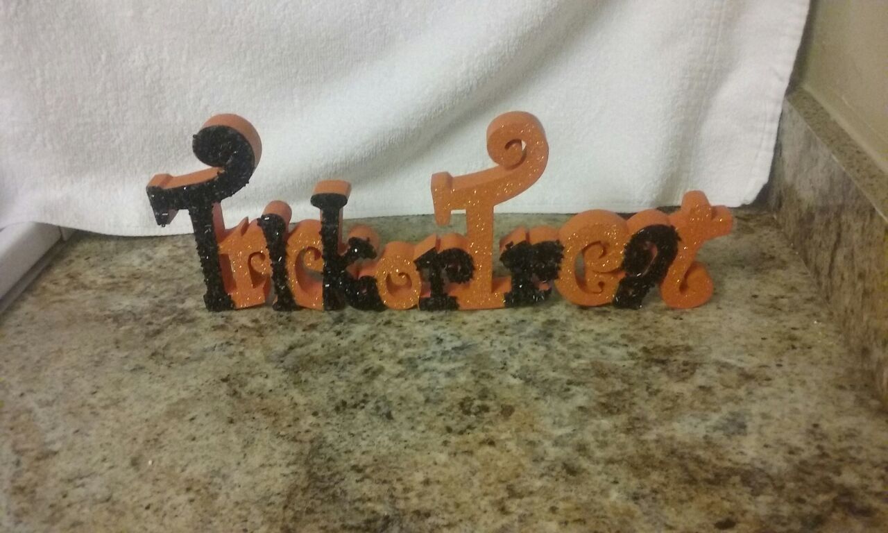 Trick or treat sign