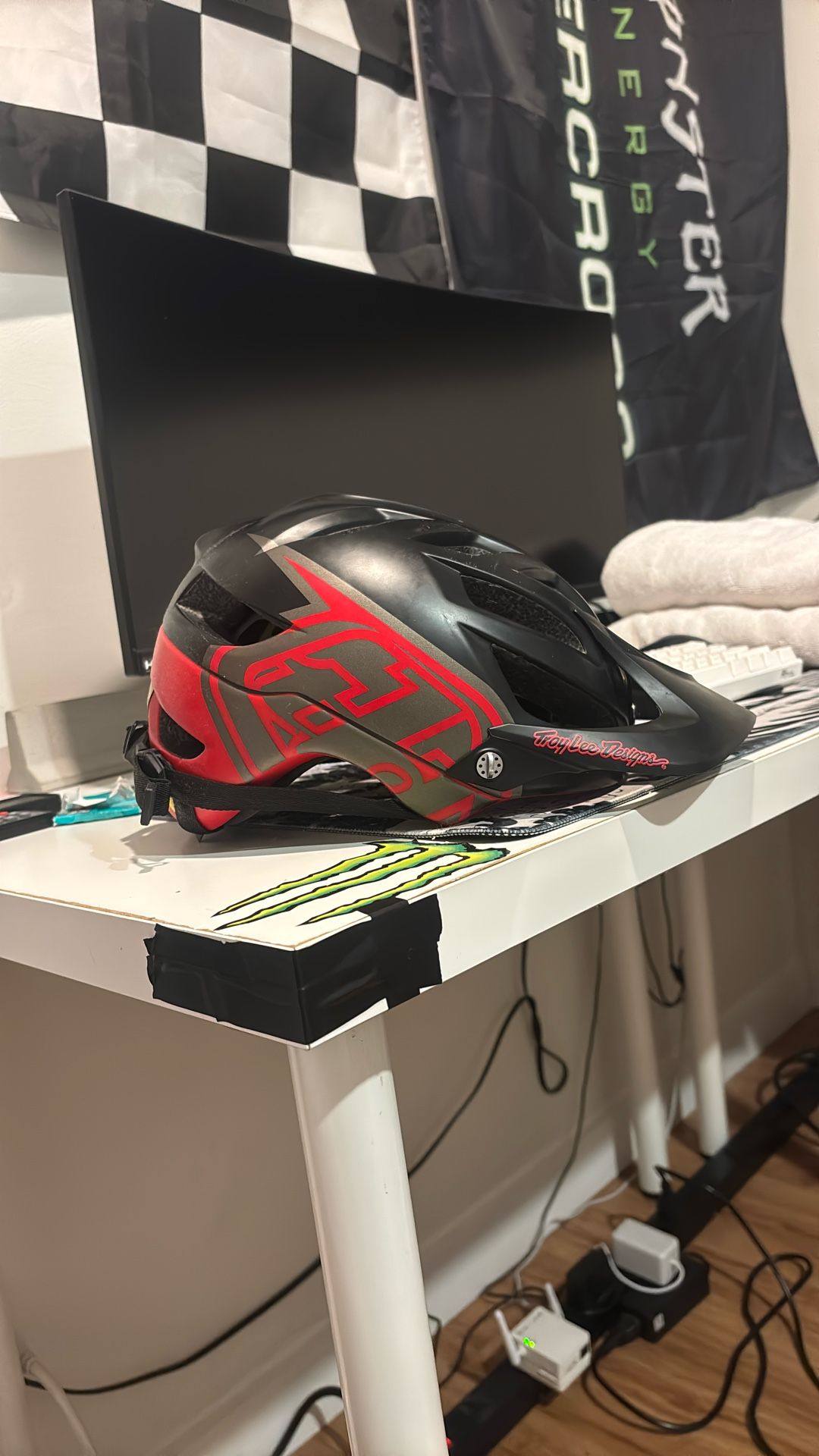 Troy Lee Designs Half Shell