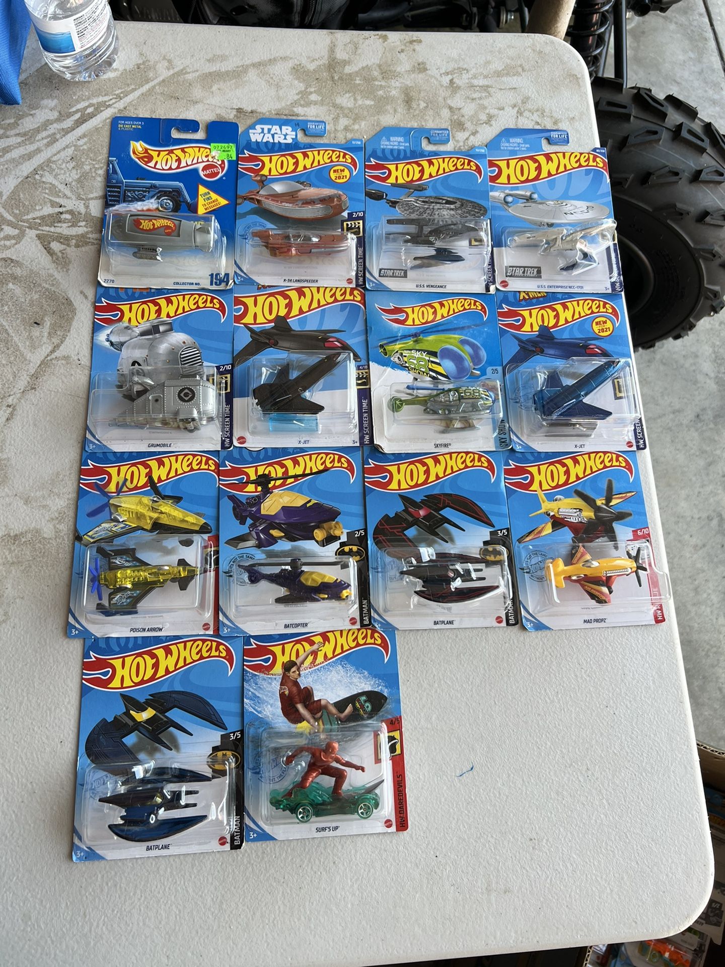 Hot Wheels Grumobile ,USS.Enterprise ,X-34 Landspeeder,X-Jet ,Goodyear Blimp