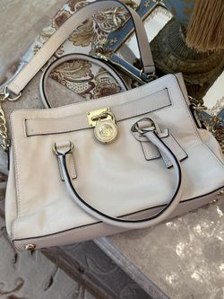 Michael Kor Hamilton Medium Purse