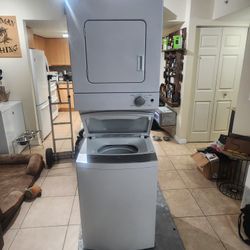 Whirlpool 24" Stackable