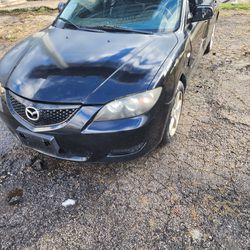 2003 MAZDA 3 For Parts Only