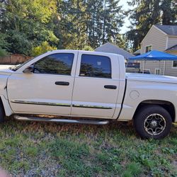 2006 Dodge Dakota